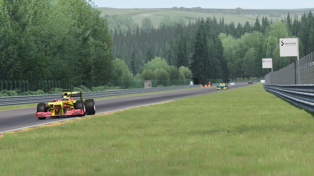 Závodní tratě poskytuje formulové DLC pro Asseto Corsa