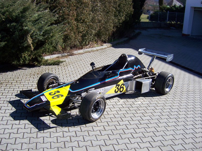 Formule Lola T 328 Super Vee