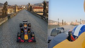  Formule 1 týmu Red Bull Racing projela 21. dubna 2021 po Karlově mostě v Praze.