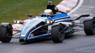 Formule Ford s motorem 1.0 EcoBoost na okruhu pokořila supersporty