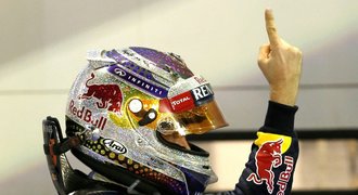 Vettel ovládl i noční Singapur a čtvrtý titul má na dosah
