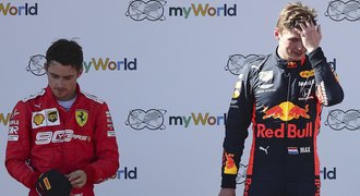 Trest za kolizi Verstappena s Leclercem? Kritika komisařů F1 není na místě