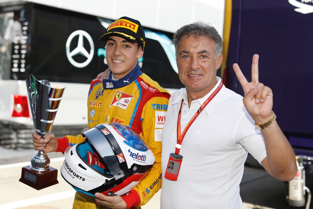 Jean Alesi by v monopostu Ferrari rád jednou viděl svého potomka Giuliana