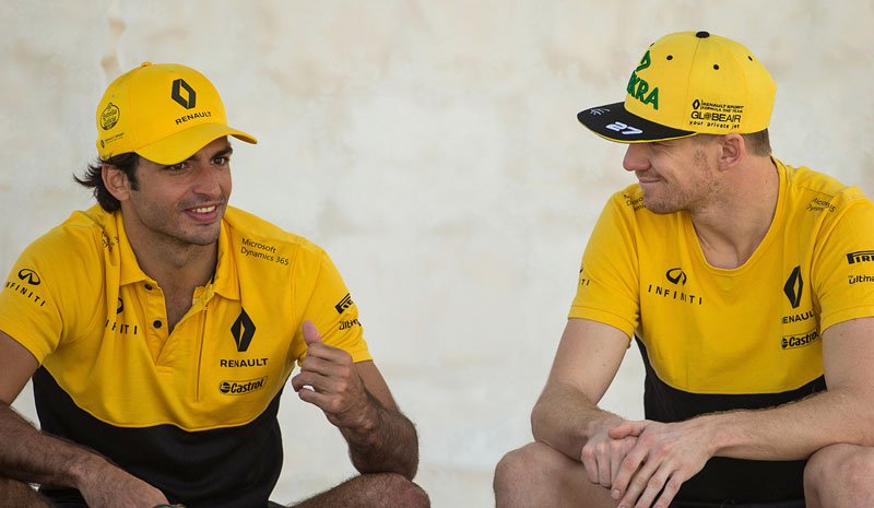 Carlos Sainz a Nico Hülkenberg