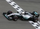 VC Německa 2016: Rosberg se musel sklonit před Hamiltonem
