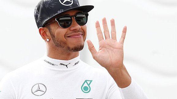 VC Japonska F1 2015: Hamilton se přiblížil třetímu titulu