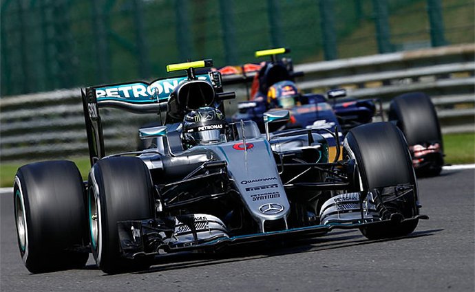 Kvalifikace VC Belgie F1 2016: Rosberg potvrdil dominanci Mercedesu