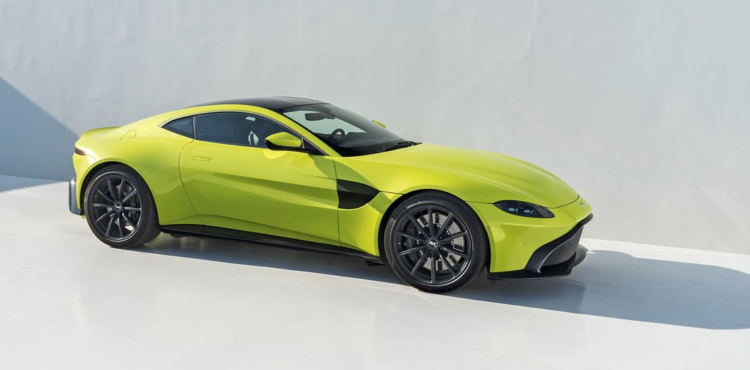 Aston Martin Vantage