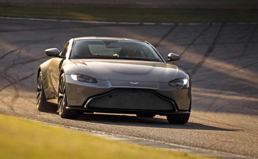 Aston Martin Vantage