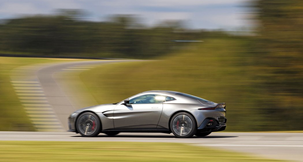 Aston Martin Vantage