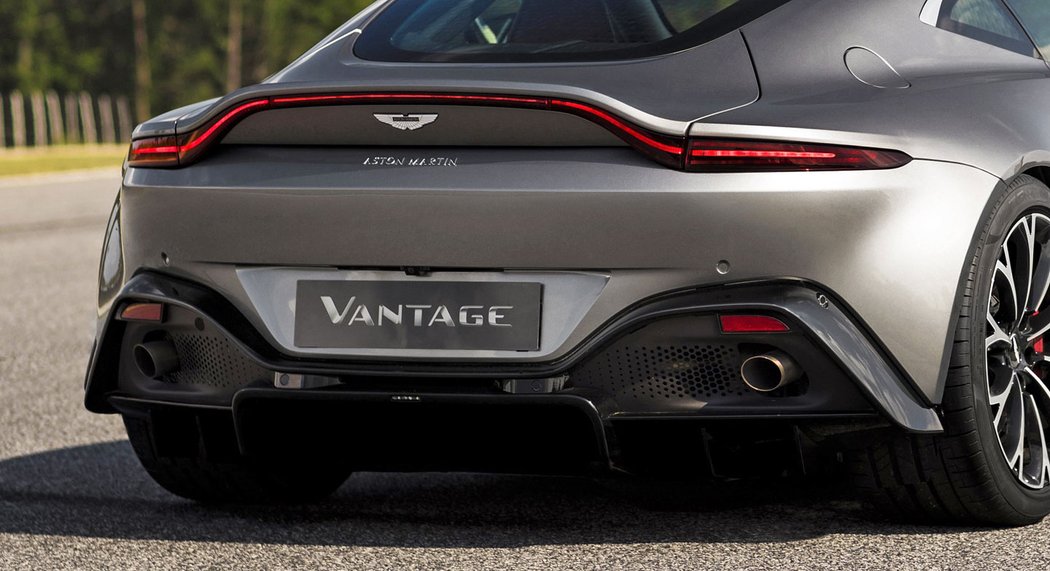 Aston Martin Vantage