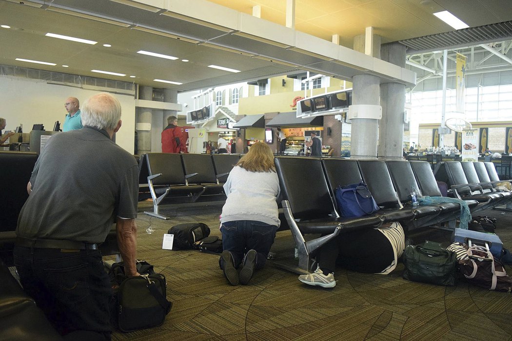 Cestující zažívali na floridském letišti momenty hrůzy