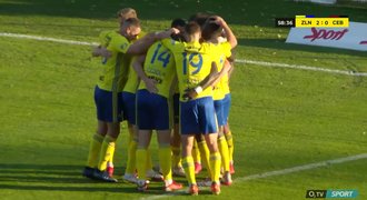 SESTŘIH: Zlín - Budějovice 2:0. Pálili Tkáč a Hrubý, Reiter vyloučen