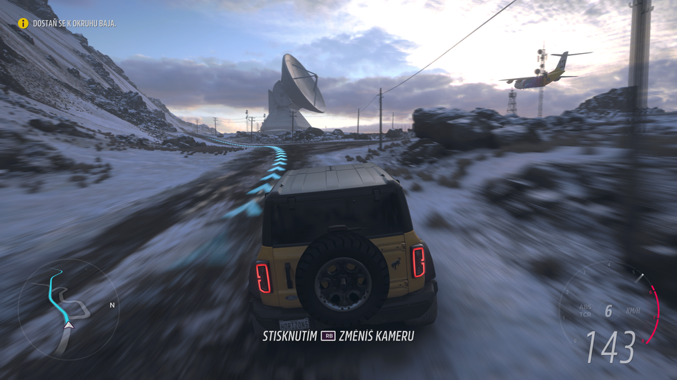 Forza Horizon 5 na konzoli Xbox One X.