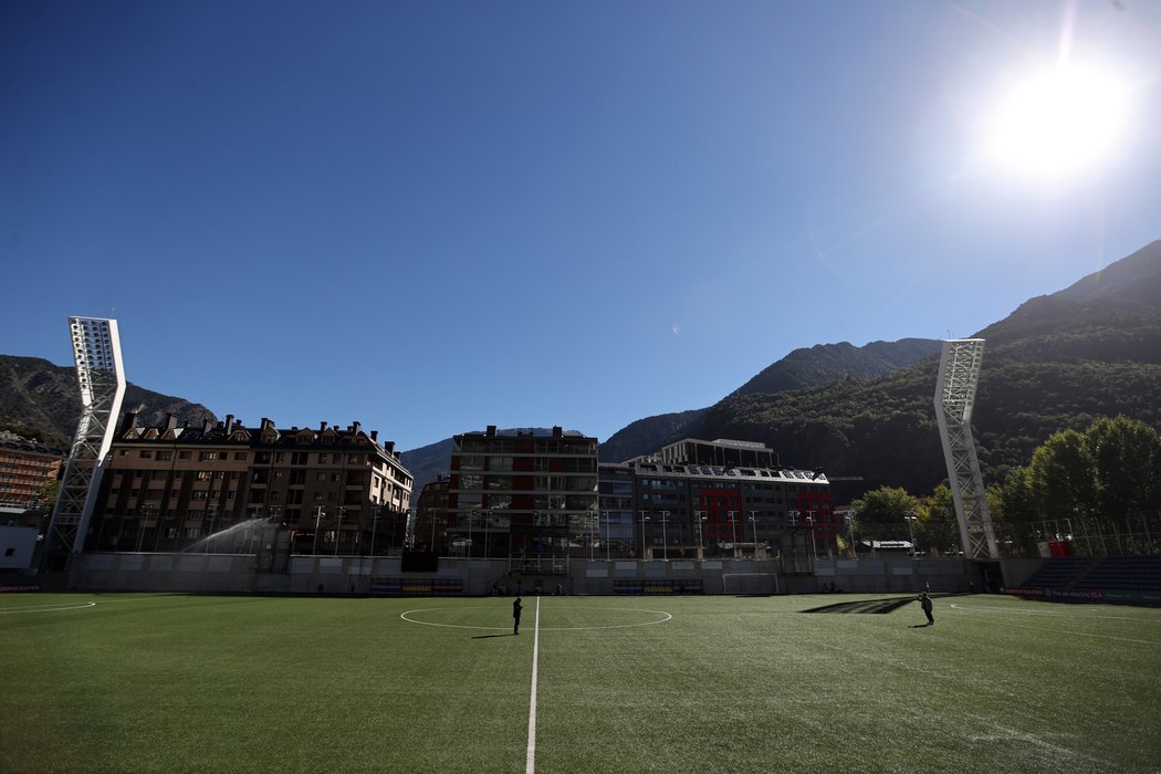 Stadion v Andoře krátce před požárem