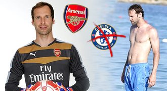 Zapomněla snad čerstvá posila Arsenalu, že přestoupila? Čech na dovolené v barvách Chelsea!