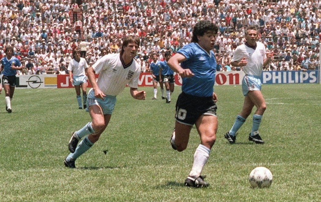 Ve čtvrtfinále MS 1986 proti Anglii předvedl Diego Maradona, proč je mnohými považován za nejlepšího fotbalistu historie