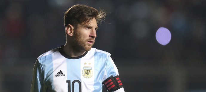 Lionel Messi pomohl Argentině k postupu jedním gólem