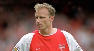 Senzace! Nizozemské hvězdy Cruijff a Bergkamp si zahrají za Blšany