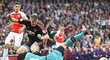 Vždy na místě! Brankář Arsenalu Petr Čech udržel proti Manchesteru United čisté konto.