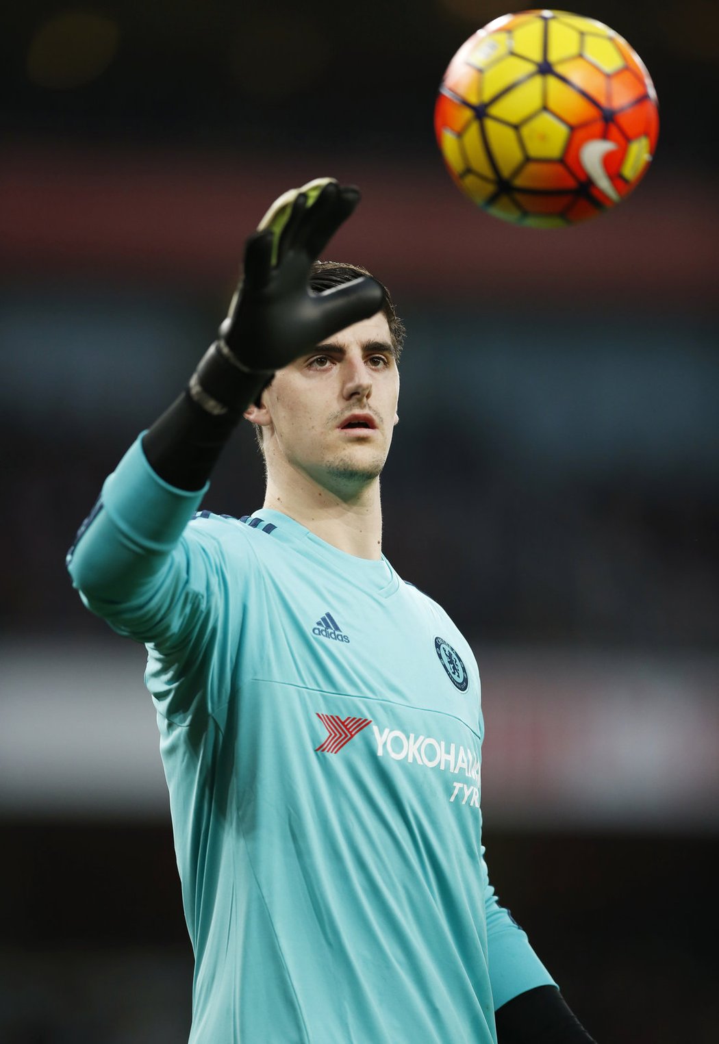 Brankář Chelsea Thibaut Courtois při zápase s Arsenalem