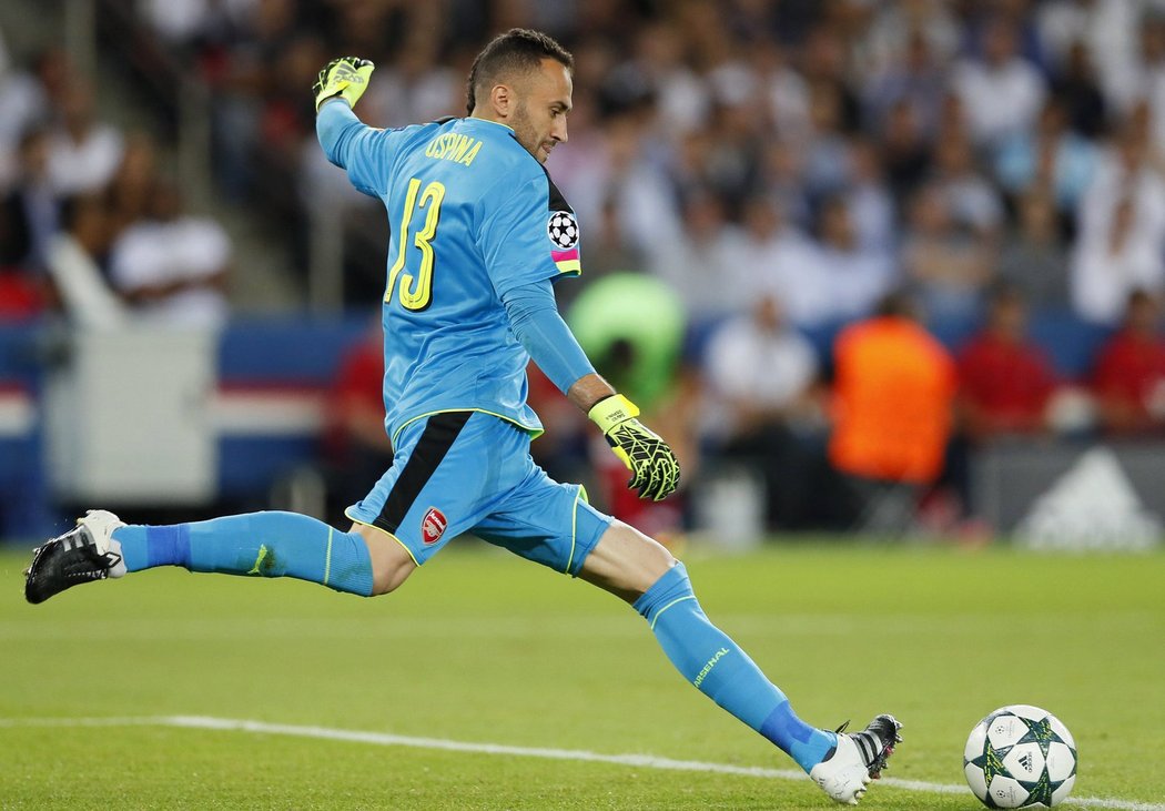 Brankář David Ospina dostal v sestavě přednost před Petrem Čechem