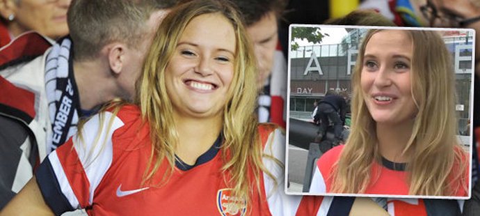 Krásná fanynka Arsenalu Lena Mari Edvardsen si užívá nečekanou popularitu poté, co si dovolila obléknout dres svého oblíbeného klubu na stadionu Tottenhamu