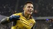 Kanonýr Arsenalu Alexis Sánchez vstřelil hattrick na půdě West Hamu