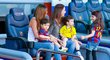 Messiho přítelkyně Antonella sledovala zápas se synem Thiagem ve společnosti manželky brankáře Pinta Eleny