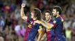 Kapitán Barcelony Carles Puyol se raduje ze své branky do sítě San Sebastianu