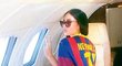 Srbská modelka se fotí v letadle, které pro ni nechal Neymar poslat.