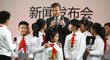 V Pekingu obklopil Davida Beckhama hlouček pionýrů
