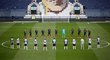 Fotbalisté před zápasem klubů Birmingham City vs. Stoke City uctili památku prince Philipa dvěma minutami ticha.