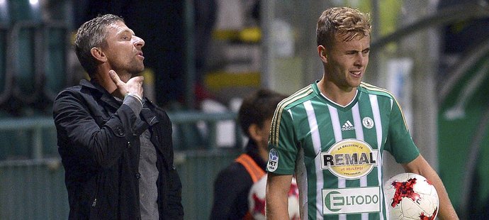 Trenér Martin Hašek a jeho syn Martin Hašek mladší při zápase Bohemians