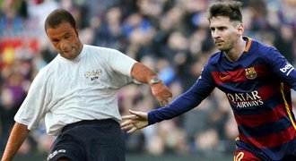 Poznáte revolucionáře? Před 20 lety změnil fotbal víc než Messi