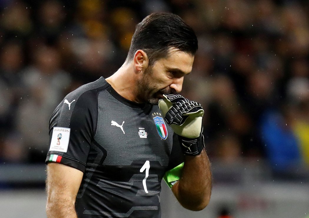 Gólman Gianluigi Buffon, který si může zahrát poslední MS, než ukončí kariéru