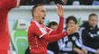 Záložník Bayernu Mnichov Franck Ribéry se po táhlém zranění konečně vrátil na hřiště a pomohl svému týmu k jasnému vítězství