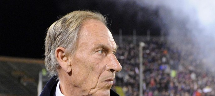 Zdeněk Zeman při zápase Cagliari s Juventusem