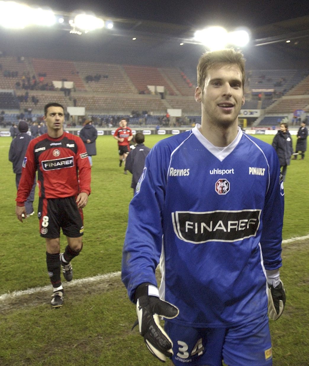 Petr Čech během svého prvního zahraničního angažmá. V Rennes na něj stále vzpomínají.