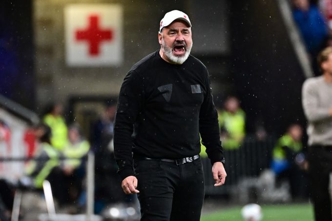 Trpišovský: Liga je ku**a těžká. Post pravého beka budeme řešit, Zima v reprezentaci nebude Trpišovský: Liga je ku**a těžká. Post pravého beka budeme řešit, Zima v reprezentaci nebude