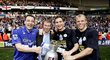 John Terry, Roman Abramovič, Frank Lampard and Eidur Gudjohnsen slaví ligový titul Chelsea v roce 2005