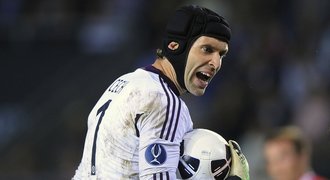 Čech: Mým cílem je zůstat v Chelsea, odchod pryč neřeším