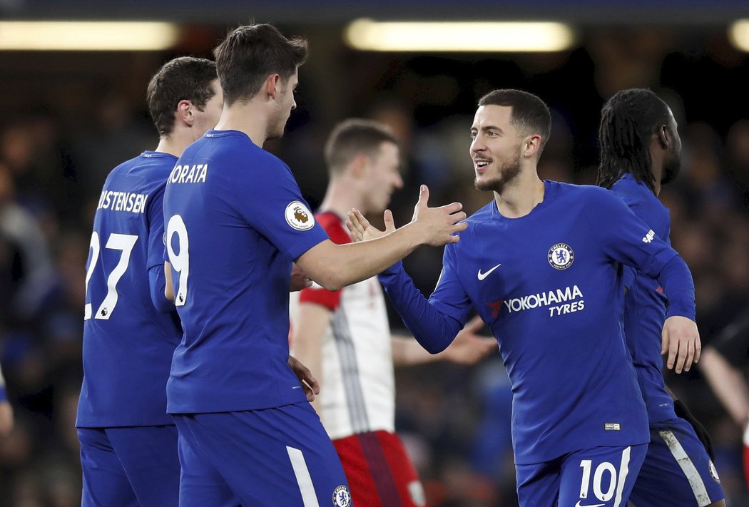 Eden Hazard byl hlavní postavou Chelsea při vítězství nad West Bromwichem