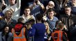 Alvaro Morata sklízí ovace od fanoušků Chelsea