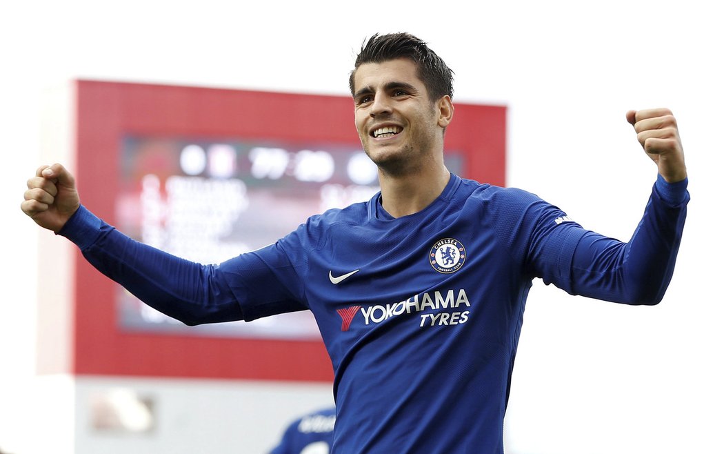 Útočník Chelsea Alvaro Morata zazářil, v utkání proti Stoke zaznamenal hattrick