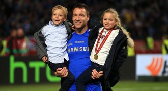 Terry zůstává v Chelsea! Stávající smlouvu prodloužil o rok