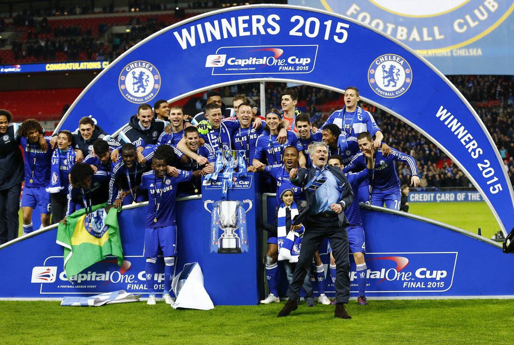 Fotbalisté Chelsea ovládli finále Ligového poháru proti Tottenhamu