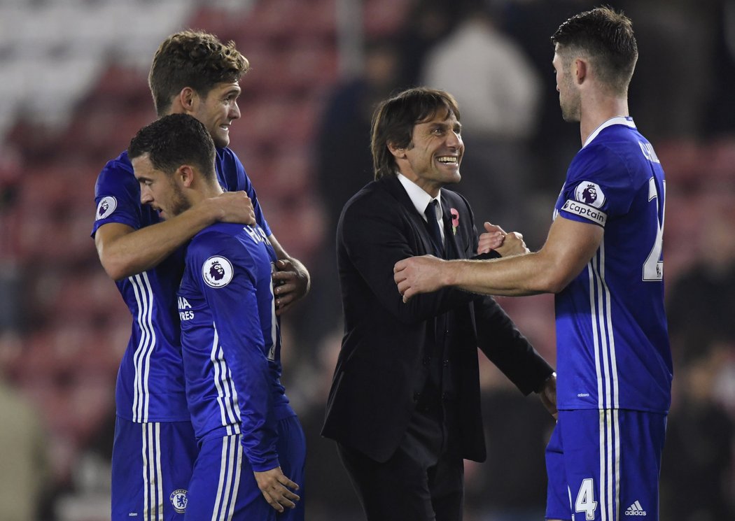 Trenér Antonio Conte už s Chelsea stoupá tabulkou anglické ligy vzhůru