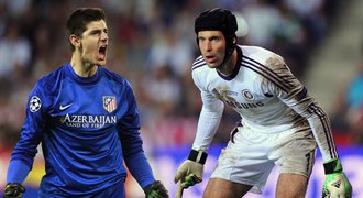 Čech jde na operaci, jedničkou Chelsea bude Courtois, píší v Anglii