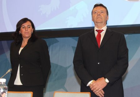 Dagmar Damková (vlevo) s Romanem Berbrem